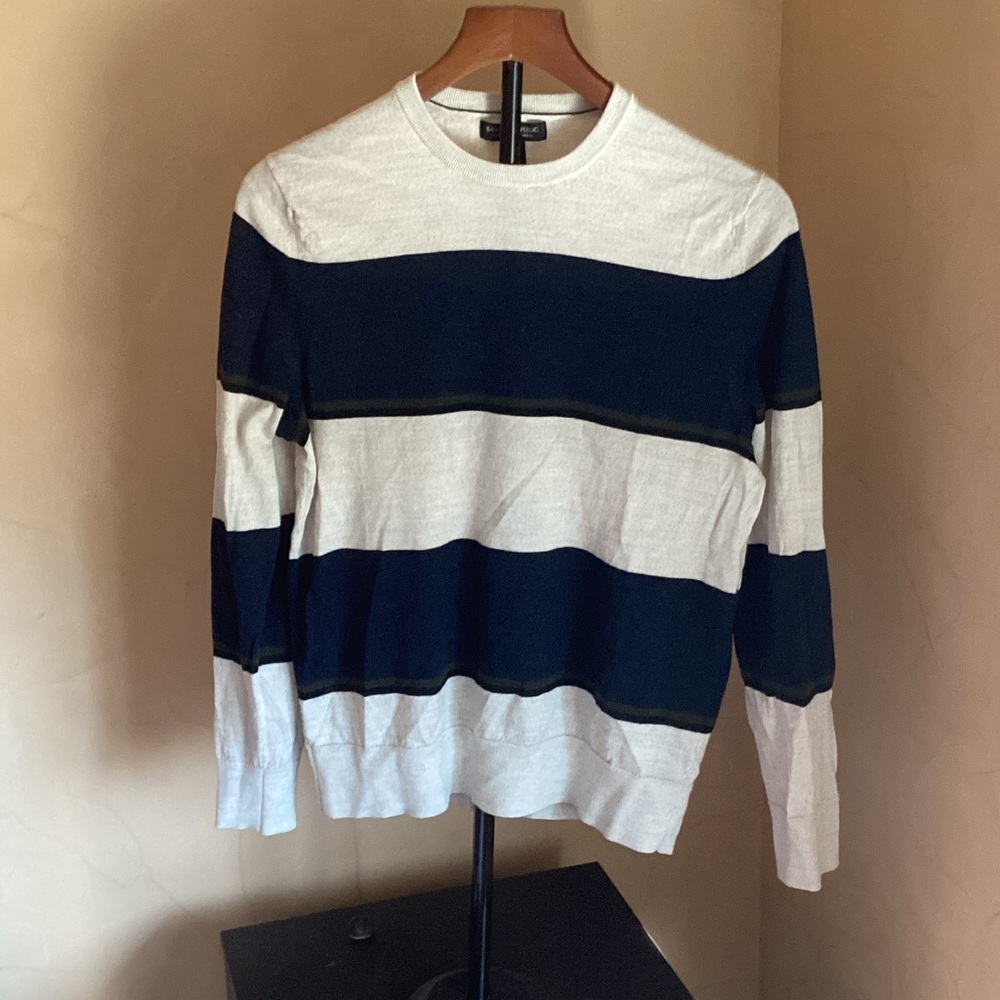 Banana Republic Men's Crewneck Sweater - Navy and White
